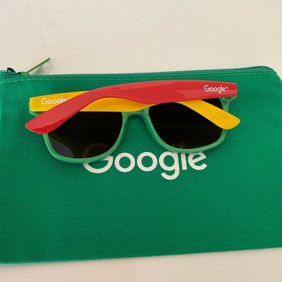 Google Multicolor Wayfarer Sunglasses with Green Pouch - Picture 5 of 6